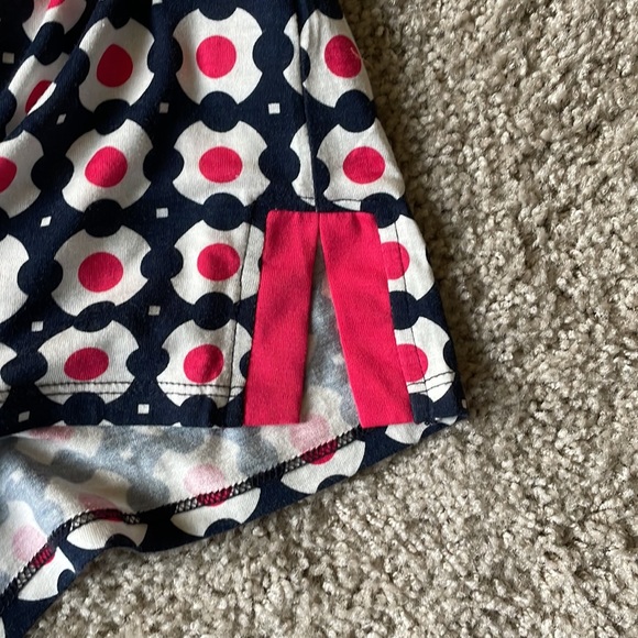 Talbots Colorful Geometric pattern Tunic - Size M - Picture 3 of 4